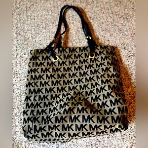 Michael Kors shoulder bag